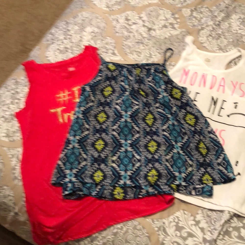 Lot Girl Top Sz. 14/16